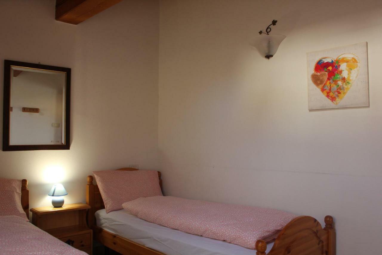Casa Luisa Apartment Bardolino Ngoại thất bức ảnh